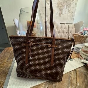 Fossil Tote Bag